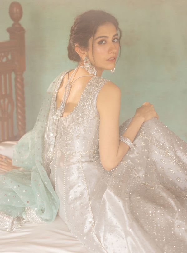 Zainab Chottani Shahnoor - ZÉVA