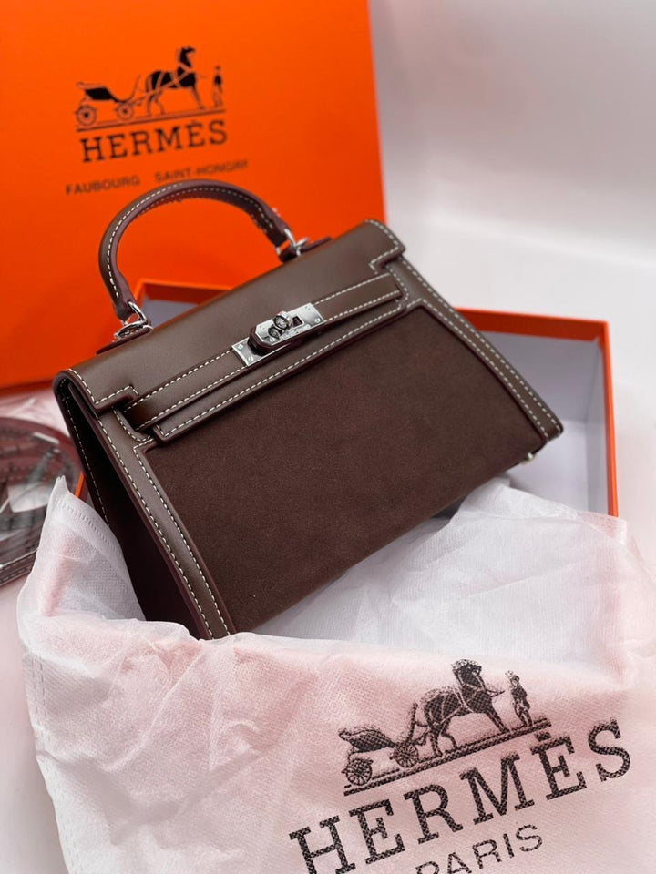 Hermès Kelly Pochette Swift leather with Brand Box