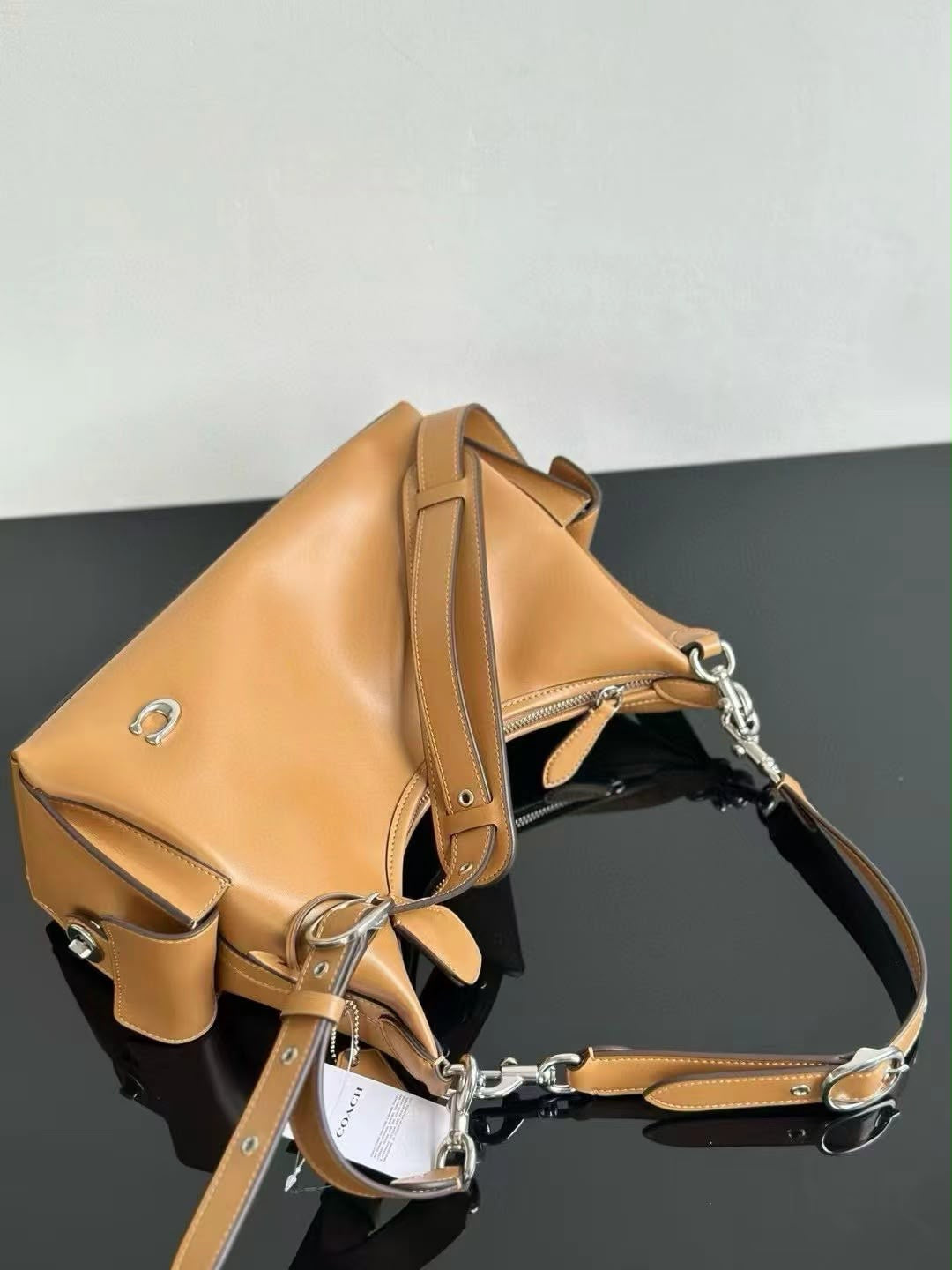 Coach Pocket Juliet Bag 30