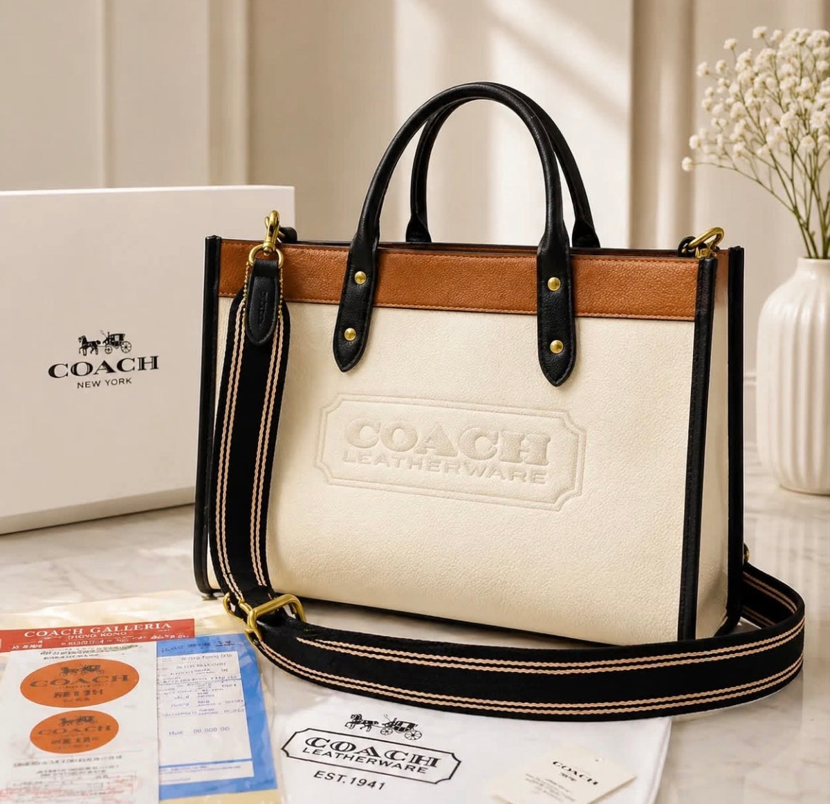 COACH Leather Field 30 Tote Bag with brand Box