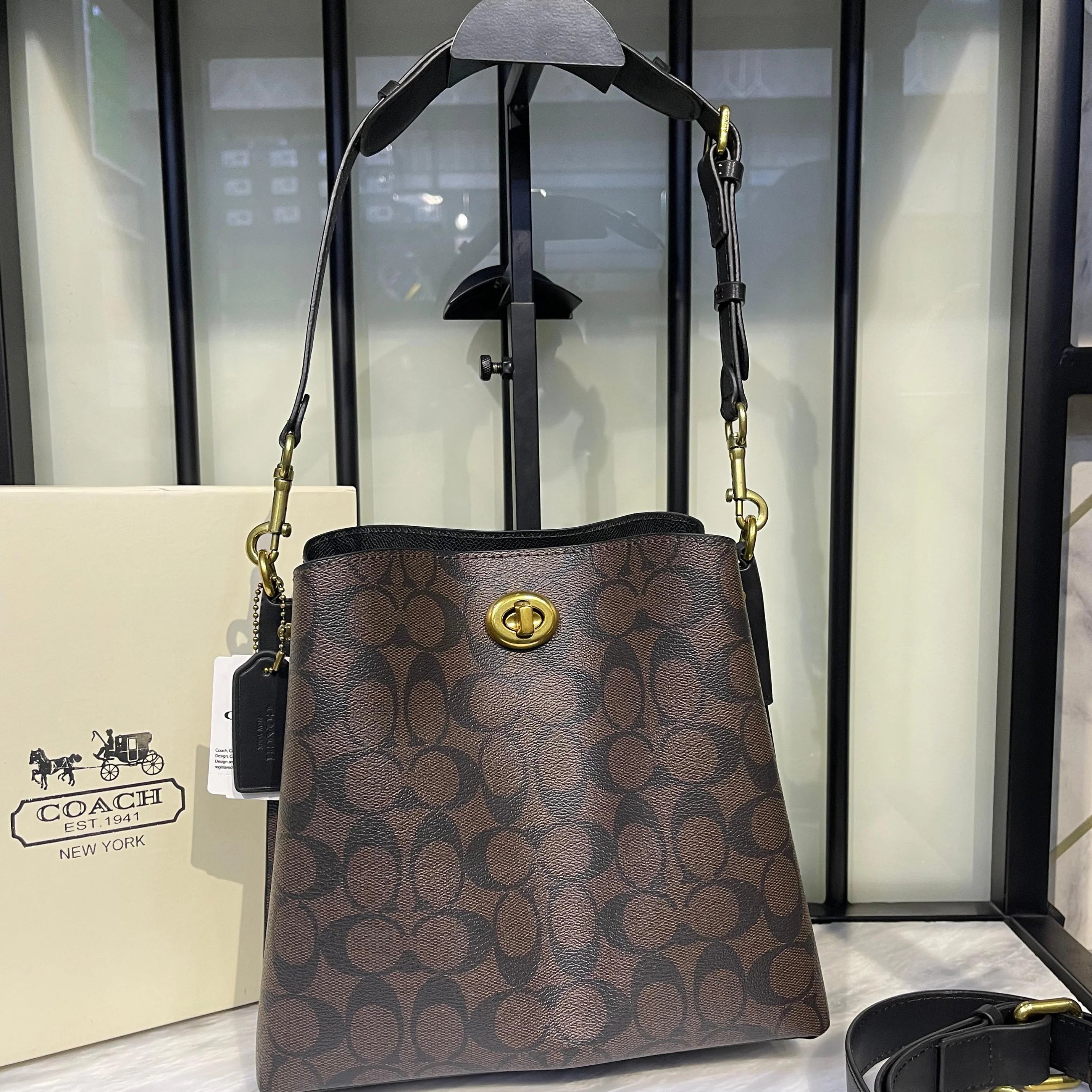 Coach Willow Bucket Bag with Brand Box