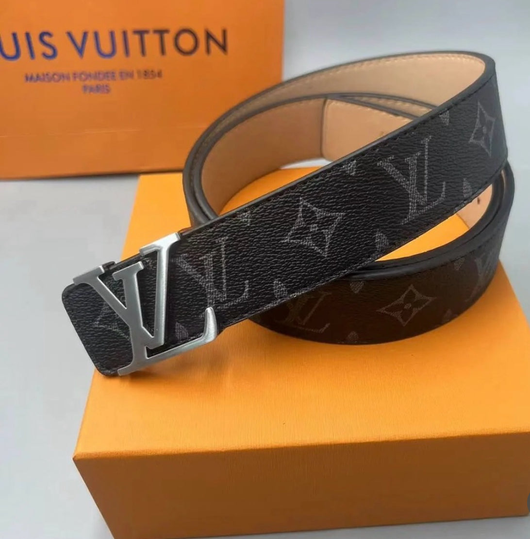 LV Belt with Brand Box