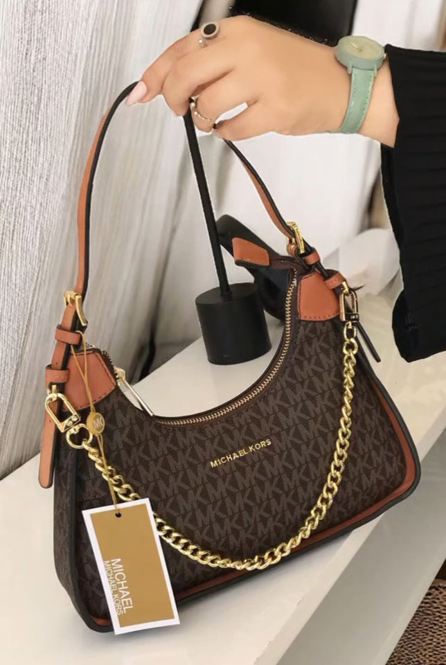 Michael Kors Wilma Signature with Box