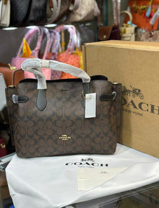 Hanna Carryall Bag With Coach