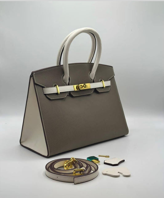 Hermès Birkin 25 bag in Craie and Gold Togo leather with gold hardware