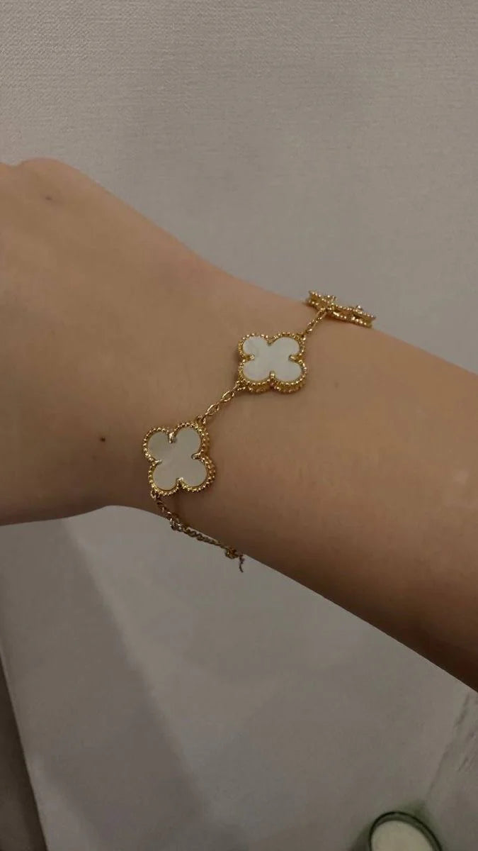 White clover bracelet