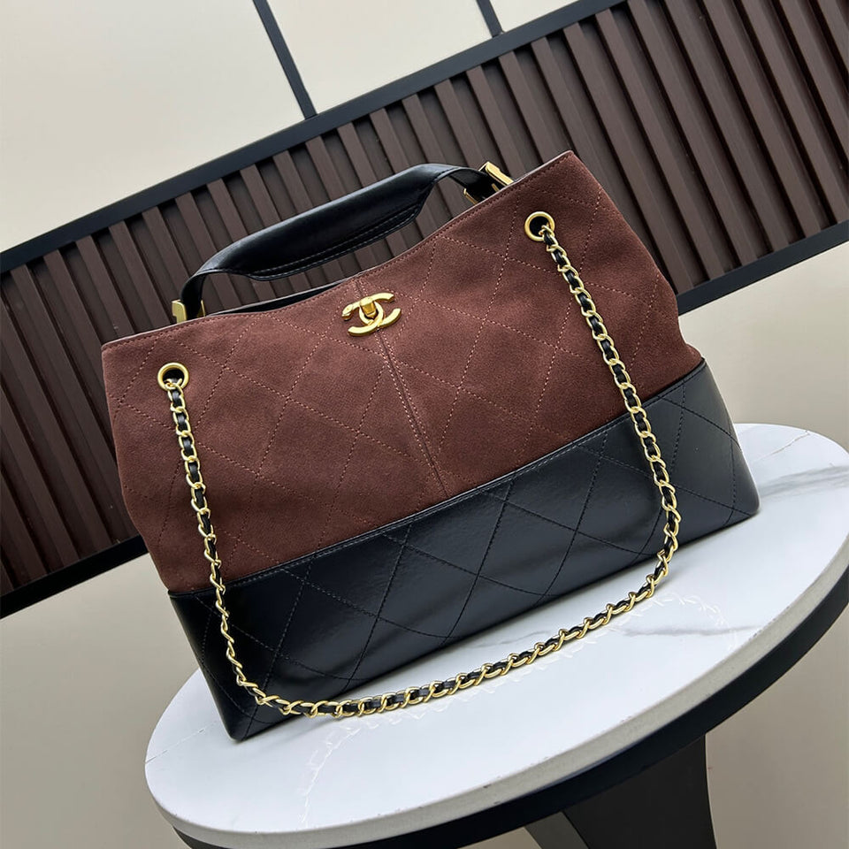 Chanel 25A hobo bag with brand box