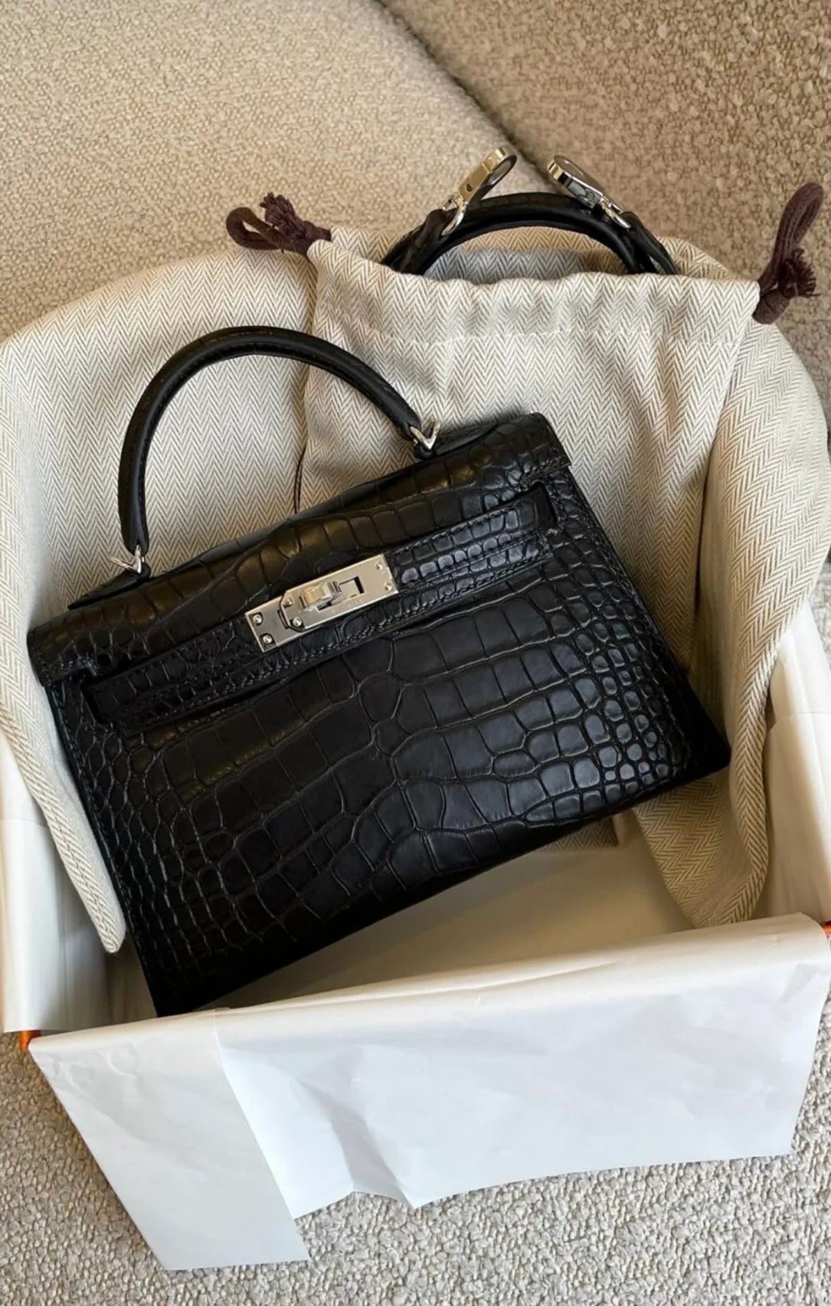 Hermes Kelly 19 Croc with Brand Box
