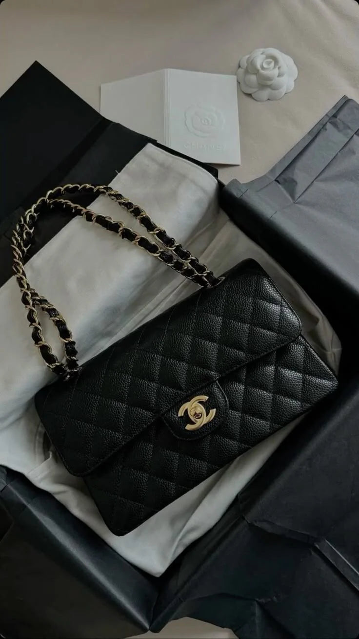 CHANEL Handbag