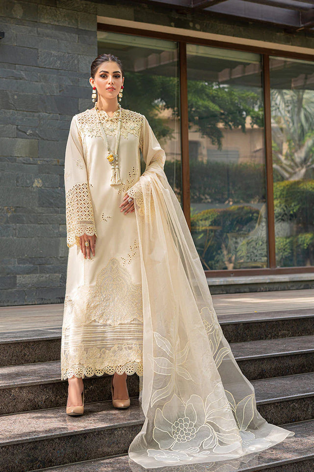 Mushq Off White Luxury Lawn Collection - ZÉVA