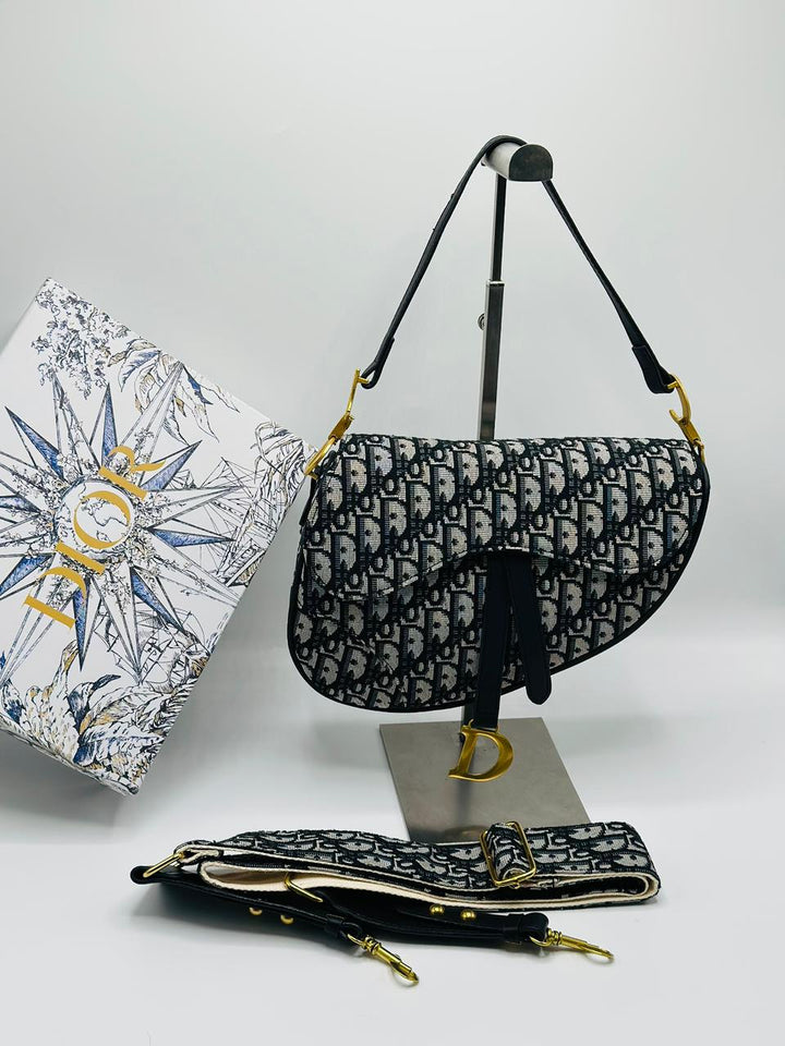 DIOR Saddle Bag with brand box