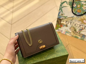 GUCCI Diana with Brand Box