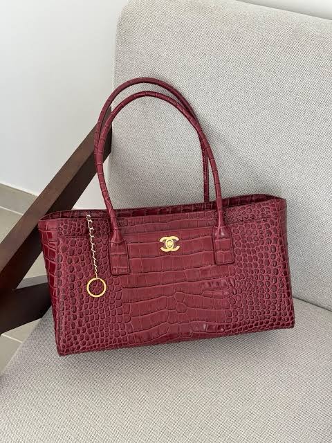 CHANEL 26S Tote with Brand Box